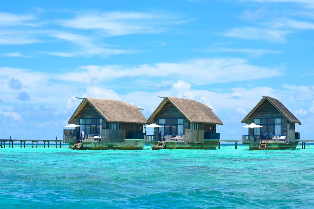 Wisata Pulau Lemukutan